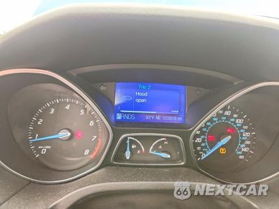 Zdjęcie 9 z 12 samochodu: 2012 FORD FOCUS VIN:1FAHP3M26CL441426 - miniatura