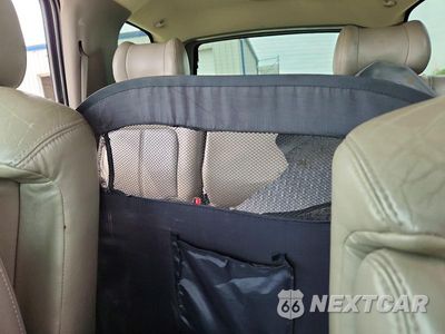 Zdjęcie 10 z 13 samochodu: 2002 GMC DENALI VIN:1GKEK63U22J339765 - miniatura