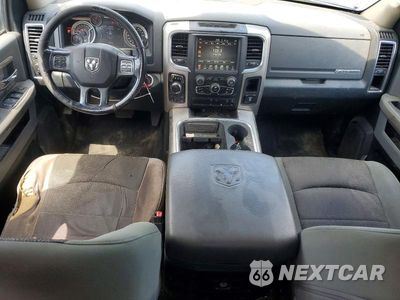 Zdjęcie 8 z 12 samochodu: 2016 RAM 1500 SLT VIN:1C6RR7LG4GS335041 - miniatura
