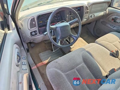 Zdjęcie 8 z 12 samochodu: 1998 GMC SIERRA K1500 VIN:2GTEK19R6W1527769 - miniatura