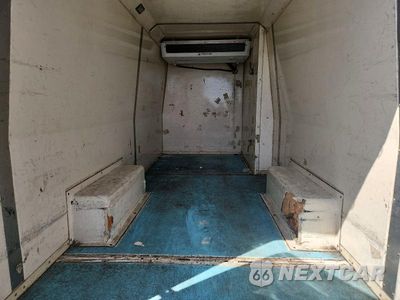 Zdjęcie 10 z 13 samochodu: 2015 FREIGHTLINER SPRINTER 2500 REFRIGERATED DELIVERY VAN VIN:WDYPE8DC5FP169924 - miniatura
