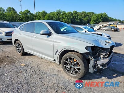 Czwarte zdjęcie samochodu z boku: 2022 BMW X4 XDRIVE30I VIN:5UX33DT08N9M23157 - miniatura