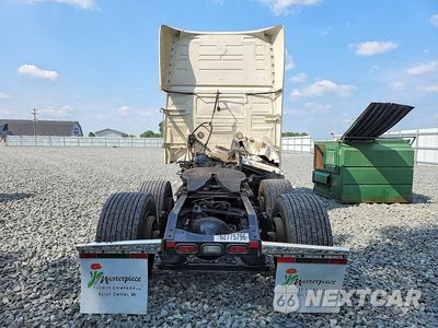 Zdjęcie 6 z 14 samochodu: 2022 VOLVO VN VNL VIN:4V4NC9EH2NN296816 - miniatura