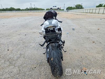 Czwarte zdjęcie samochodu z boku: 2020 SUZUKI GSX-R750 VIN:JS1GR7MA4L7100575 - miniatura