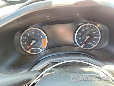 Zdjęcie 9 z 13 samochodu: 2022 JEEP RENEGADE ALTITUDE VIN:ZACNJDE18NPN78552 - miniatura