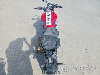 Zdjęcie 6 z 9 samochodu: 2025 HONDA CBR500 RA VIN:MLHPC7051S5101609 - miniatura