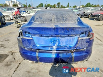 Zdjęcie 6 z 14 samochodu: 2020 TESLA MODEL S VIN:5YJSA1E2XLF354135 - miniatura