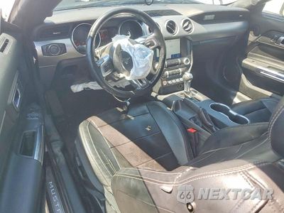 Zdjęcie 8 z 13 samochodu: 2022 FORD MUSTANG VIN:1FA6P8TH9N5100619 - miniatura