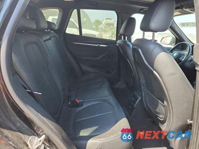 Zdjęcie 11 z 13 samochodu: 2016 BMW X1 VIN:WBXHT3Z35G4A49177 - miniatura