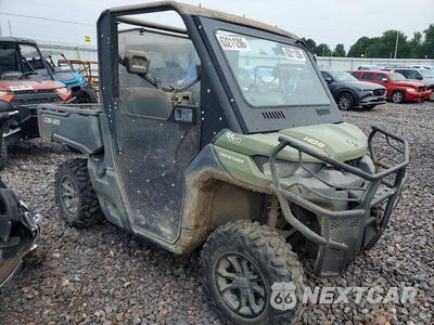 2018 CAN-AM DEFENDER UTILITY VEHICLE 3JBUGAN44JK000062 - główne zdjęcie licytacji z USA - miniatura