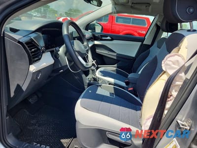 Zdjęcie 7 z 12 samochodu: 2026 VOLKSWAGEN TAOS S VIN:3VV5C7B28TM028040 - miniatura