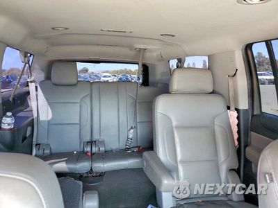 Zdjęcie 10 z 13 samochodu: 2015 CHEVROLET SUBURBAN C1500 LT VIN:1GNSCJKC1FR639836 - miniatura