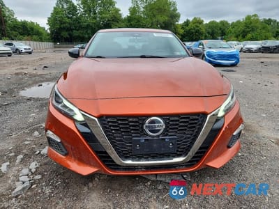 Piąte zdjęcie samochodu w środku: 2021 NISSAN ALTIMA SR VIN:1N4BL4CV8MN313018 - miniatura