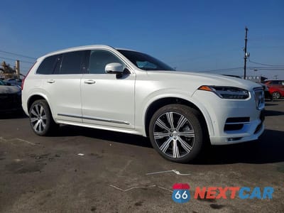 Czwarte zdjęcie samochodu z boku: 2024 VOLVO XC90 T8 RECHARGE VIN:YV4H60CE0R1226777 - miniatura