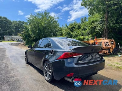 Trzecie zdjęcie samochodu z tyłu: 2018 LEXUS IS 300 VIN:JTHBA1D20J5070091 - miniatura