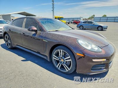 Czwarte zdjęcie samochodu z boku: 2014 PORSCHE PANAMERA 2 VIN:WP0AA2A76EL014077 - miniatura