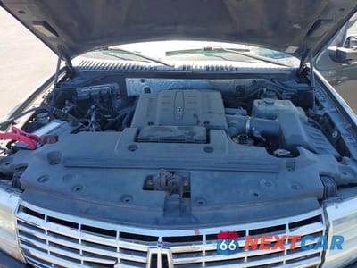Zdjęcie 12 z 12 samochodu: 2011 LINCOLN NAVIGATOR L VIN:5LMJJ3J57BEJ00432 - miniatura