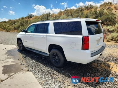 Drugie zdjęcie samochodu z przodu: 2015 CHEVROLET SUBURBAN K1500 LT VIN:1GNSKJKCXFR123249 - miniatura