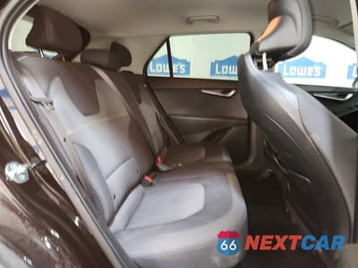 Zdjęcie 11 z 13 samochodu: 2026 KIA NIRO LX VIN:KNDCP3LE4T5336923 - miniatura