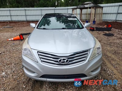 Piąte zdjęcie samochodu w środku: 2013 HYUNDAI AZERA BASE VIN:KMHFH4JG9DA263458 - miniatura