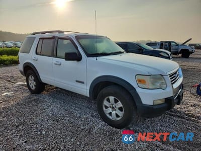 Czwarte zdjęcie samochodu z boku: 2007 FORD EXPLORER XLT VIN:1FMEU63E07UB24756 - miniatura