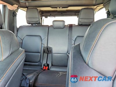 Zdjęcie 10 z 13 samochodu: 2022 FORD BRONCO BASE VIN:1FMEE5DH9NLB07800 - miniatura