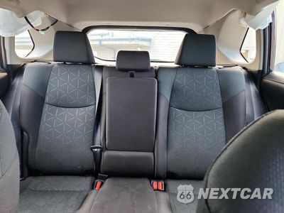 Zdjęcie 10 z 13 samochodu: 2024 TOYOTA RAV4 XLE VIN:2T3W1RFV8RW332601 - miniatura