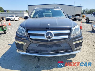 Piąte zdjęcie samochodu w środku: 2014 MERCEDES-BENZ GL 550 4MATIC VIN:4JGDF7DE8EA400822 - miniatura