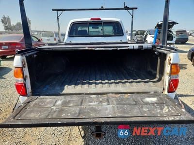 Zdjęcie 10 z 13 samochodu: 2001 TOYOTA TACOMA XTRACAB PRERUNNER VIN:5TESN92NX1Z724755 - miniatura