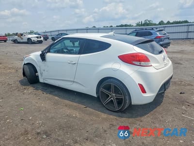 Drugie zdjęcie samochodu z przodu: 2013 HYUNDAI VELOSTER BASE VIN:KMHTC6AD1DU088365 - miniatura