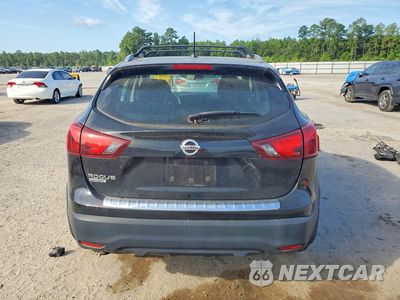 Zdjęcie 6 z 13 samochodu: 2017 NISSAN ROGUE SPORT SV VIN:JN1BJ1CR5HW140627 - miniatura