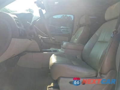 Zdjęcie 7 z 12 samochodu: 2009 CHEVROLET SILVERADO C1500 LTZ VIN:3GCEC33099G148411 - miniatura
