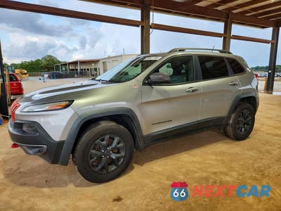2015 JEEP CHEROKEE TRAILHAWK 1C4PJMBS3FW680872 - główne zdjęcie licytacji z USA - miniatura