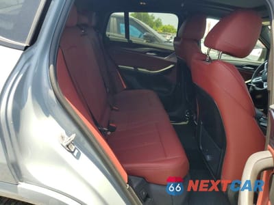 Zdjęcie 11 z 13 samochodu: 2025 BMW X4 M40I VIN:5UX43DT08S9134571 - miniatura