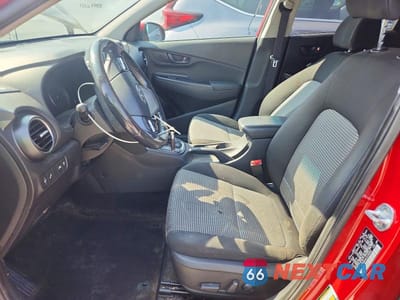 Zdjęcie 7 z 14 samochodu: 2018 HYUNDAI KONA SEL VIN:KM8K62AA4JU150340 - miniatura