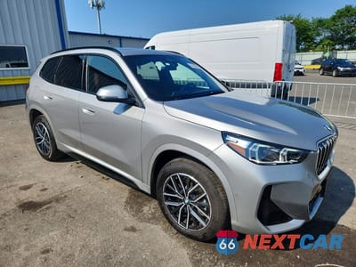 Czwarte zdjęcie samochodu z boku: 2026 BMW X1 XDRIVE28I VIN:WBX73EF08T5631065 - miniatura