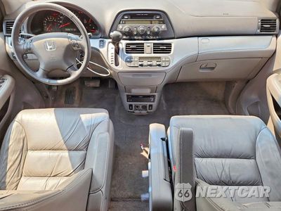 Zdjęcie 8 z 14 samochodu: 2010 HONDA ODYSSEY EXL VIN:5FNRL3H71AB098654 - miniatura