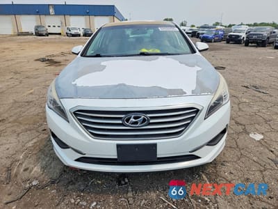 Piąte zdjęcie samochodu w środku: 2016 HYUNDAI SONATA SE VIN:5NPE24AF3GH417619 - miniatura