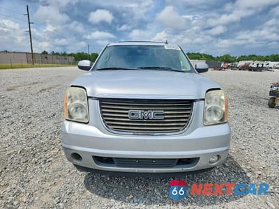 Piąte zdjęcie samochodu w środku: 2013 GMC YUKON SLT VIN:1GKS2CE04DR292626 - miniatura