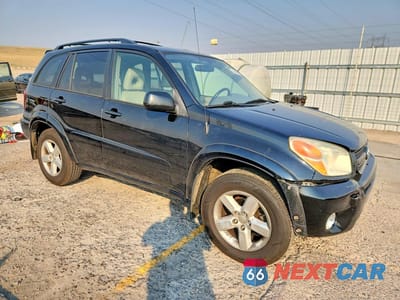 Czwarte zdjęcie samochodu z boku: 2005 TOYOTA RAV4 BASE VIN:JTEHD20V456030259 - miniatura