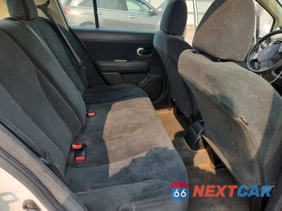 Zdjęcie 11 z 14 samochodu: 2011 NISSAN VERSA 1.8 S VIN:3N1BC1CP3BL362301 - miniatura