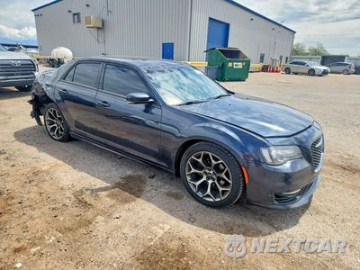 Czwarte zdjęcie samochodu z boku: 2018 CHRYSLER 300 S VIN:2C3CCABG7JH240457 - miniatura