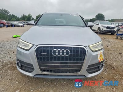 Piąte zdjęcie samochodu w środku: 2015 AUDI Q3 PRESTIGE VIN:WA1GFCFS4FR011928 - miniatura