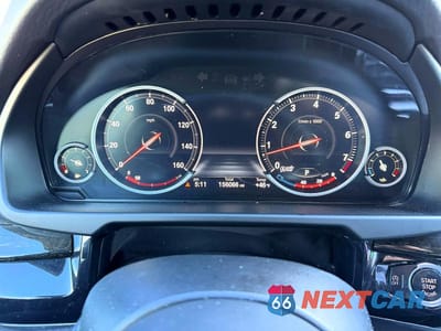 Zdjęcie 9 z 12 samochodu: 2018 BMW X5 XDRIVE50I VIN:5UXKR6C55J0U15260 - miniatura