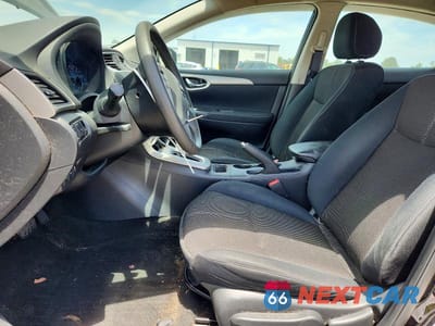Zdjęcie 7 z 12 samochodu: 2015 NISSAN SENTRA S VIN:3N1AB7AP9FY227787 - miniatura