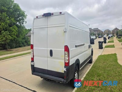 Czwarte zdjęcie samochodu z boku: 2019 RAM PROMASTER 2500 2500 HIGH VIN:3C6TRVDG5KE500437 - miniatura