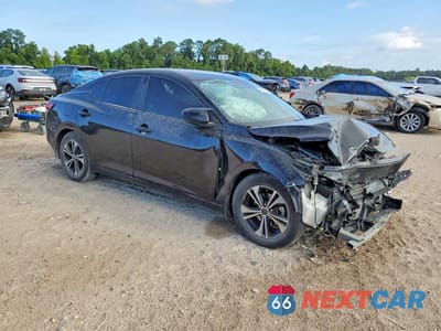 Czwarte zdjęcie samochodu z boku: 2021 NISSAN SENTRA SV VIN:3N1AB8CV9MY204797 - miniatura