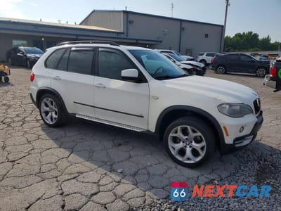 Czwarte zdjęcie samochodu z boku: 2007 BMW X5 4.8I VIN:5UXFE83537LZ44271 - miniatura