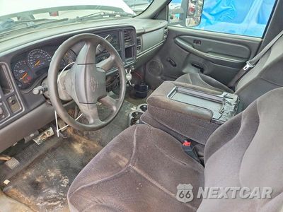 Zdjęcie 8 z 13 samochodu: 2007 CHEVROLET OTHER VIN:1GCHC23D07F122174 - miniatura