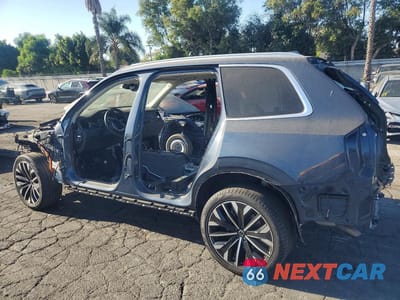 Drugie zdjęcie samochodu z przodu: 2025 VOLVO XC90 ULTRA VIN:YV4H60PG5S1372819 - miniatura